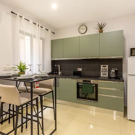 Stylish Near & A Few Minutes To The Promenade By Quicktrips * Msida