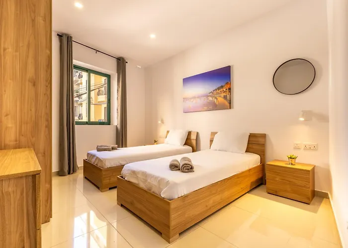 Stylish Near & A Few Minutes To The Promenade By Quicktrips * Msida