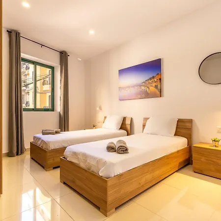 Stylish Near & A Few Minutes To The Promenade By Quicktrips * Msida