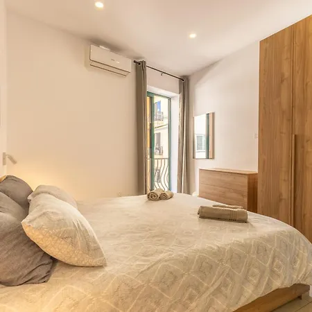 Apartment Stylish Near & A Few Minutes To The Promenade By Quicktrips *